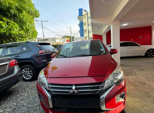 Mitsubishi Mirage Básico