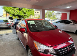 Mitsubishi Mirage Básico