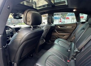 Maserati Levante SQ4