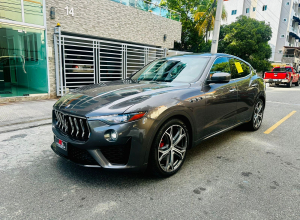Maserati Levante SQ4