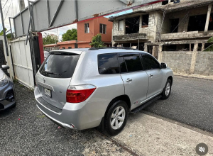 Toyota Highlander Básico
