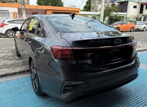 Kia Forte LXS