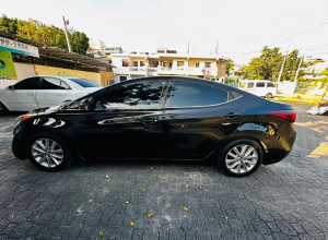 Hyundai Elantra Limited