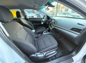 Hyundai Elantra Basico