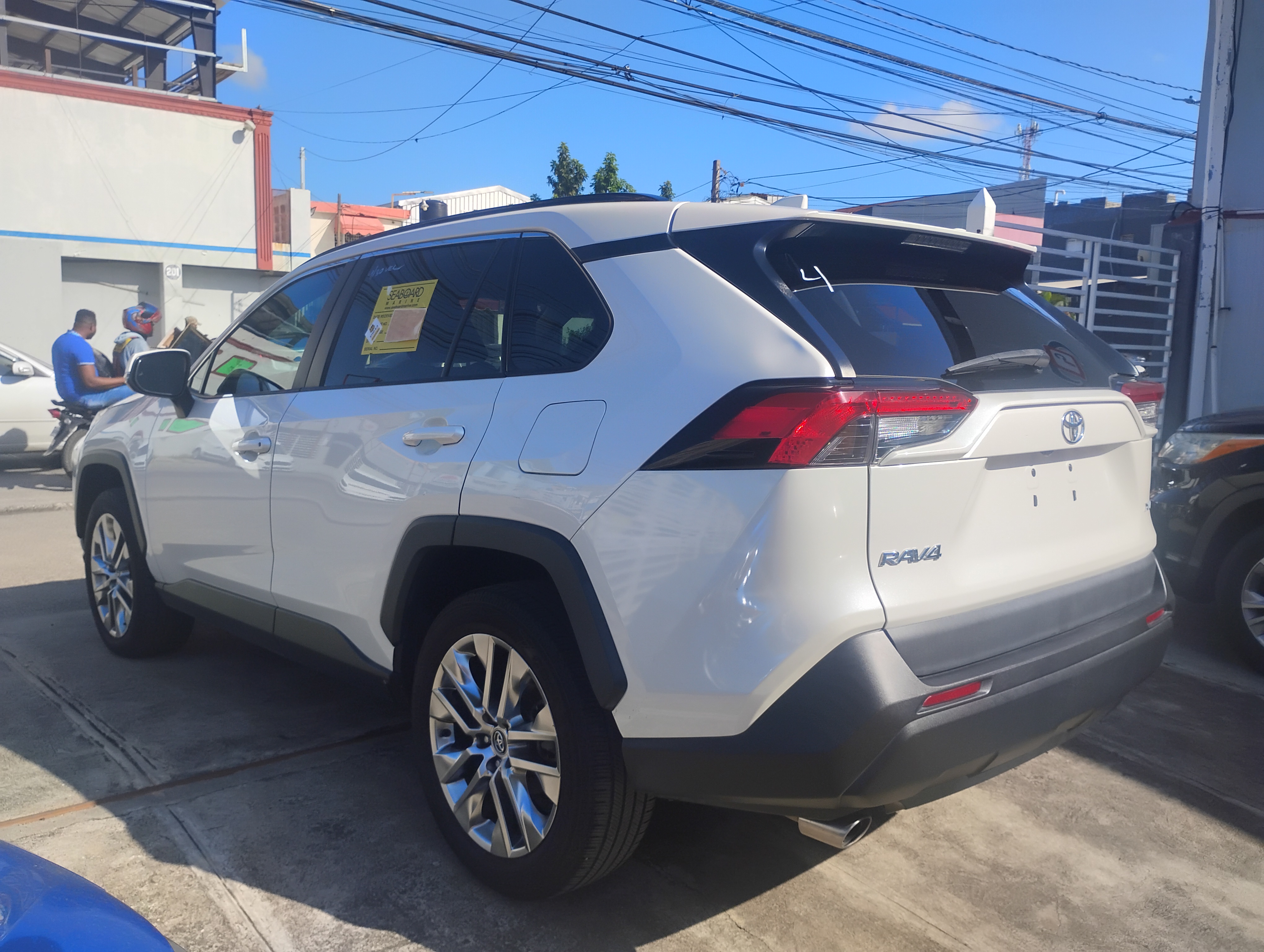 Toyota RAV4 XLE Premium