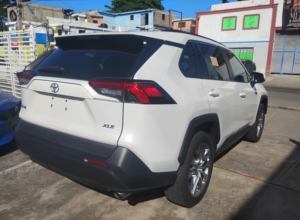 Toyota RAV4 XLE Premium