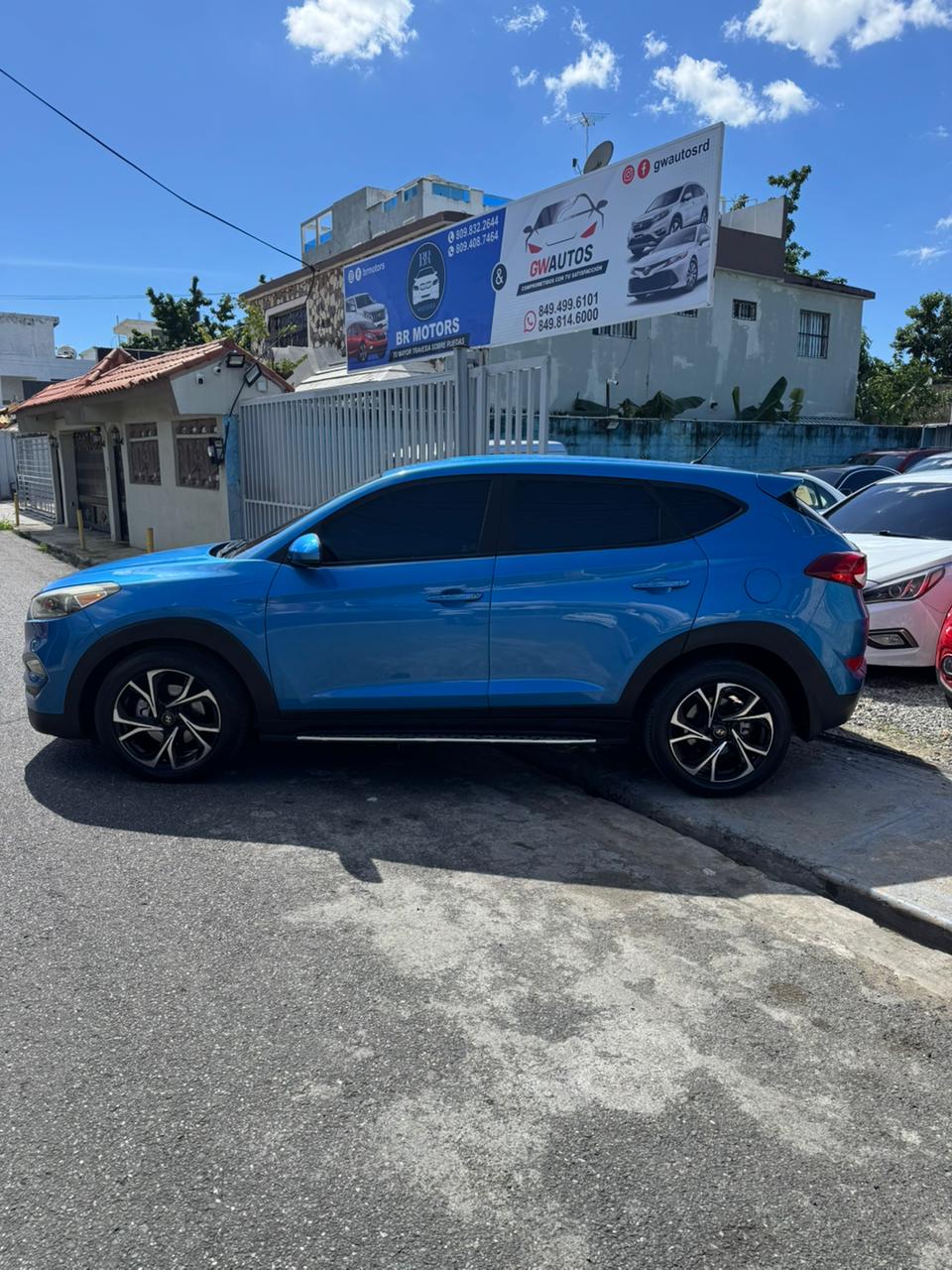 Hyundai Tucson SE