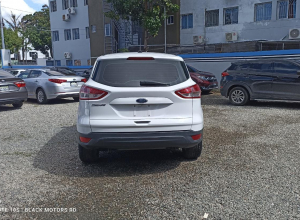 Ford Escape S