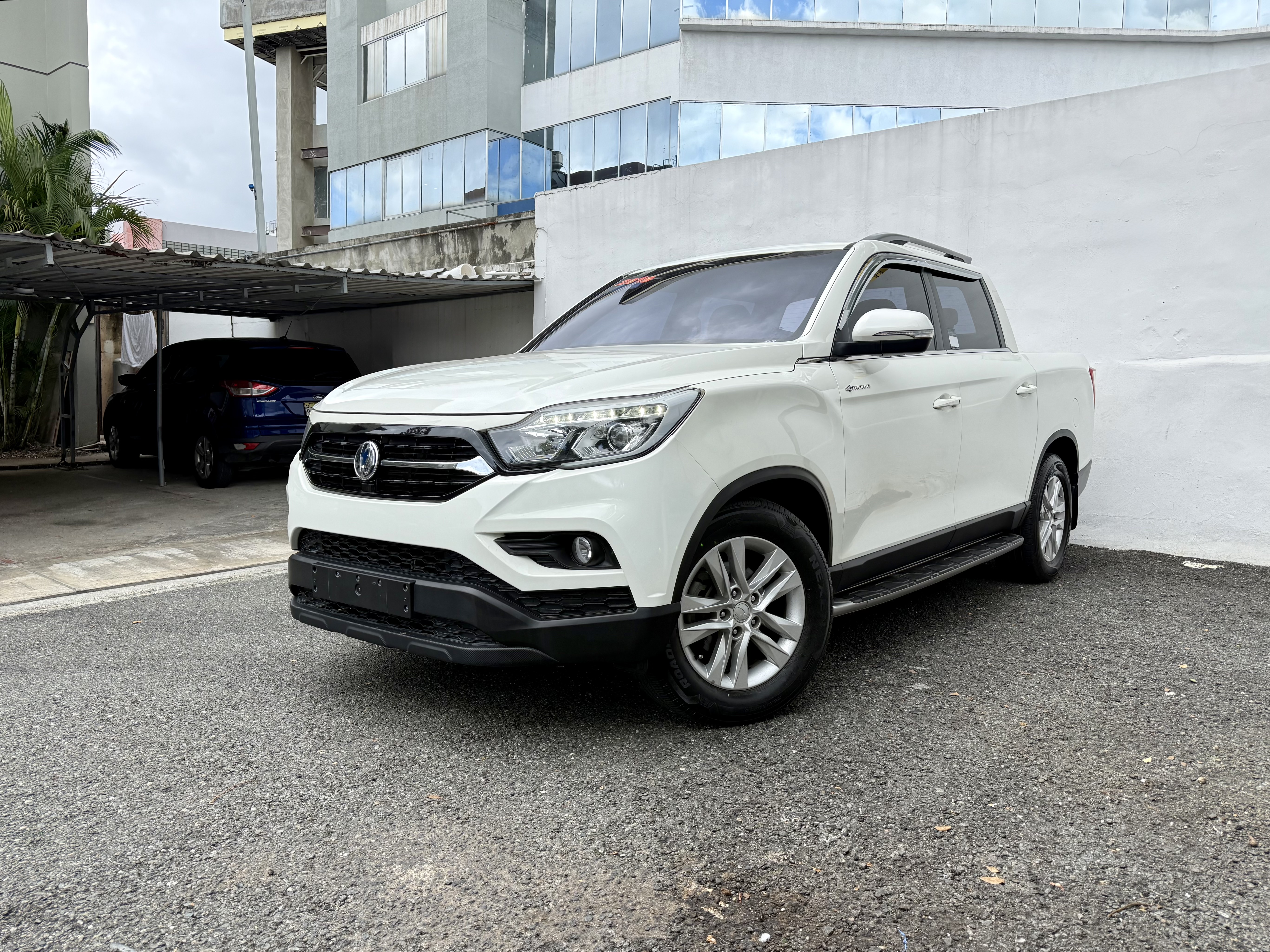 SsangYong Musso Basico