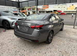 Nissan Versa SV
