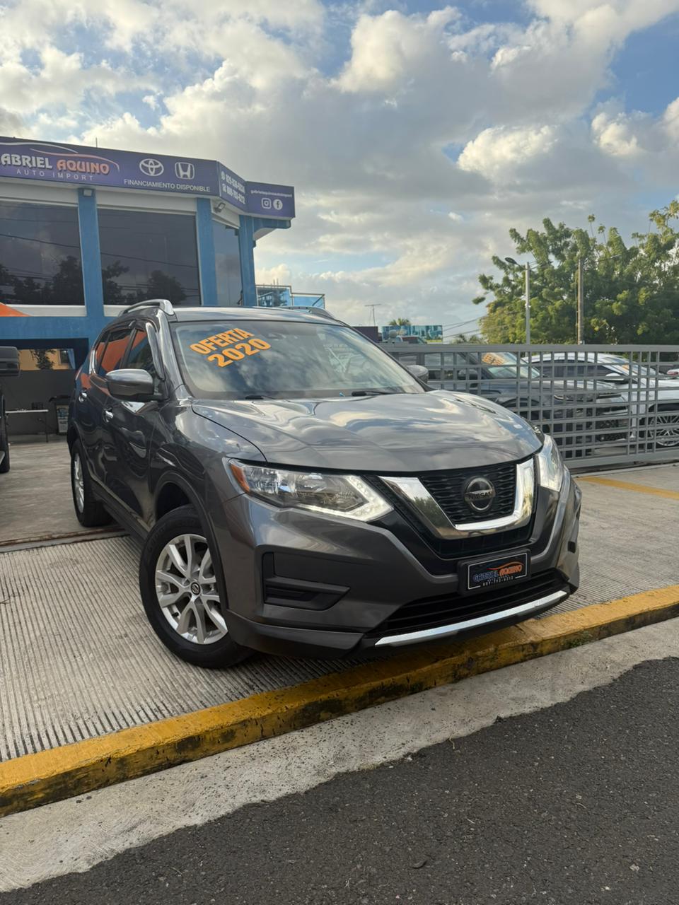 Nissan Rogue SV