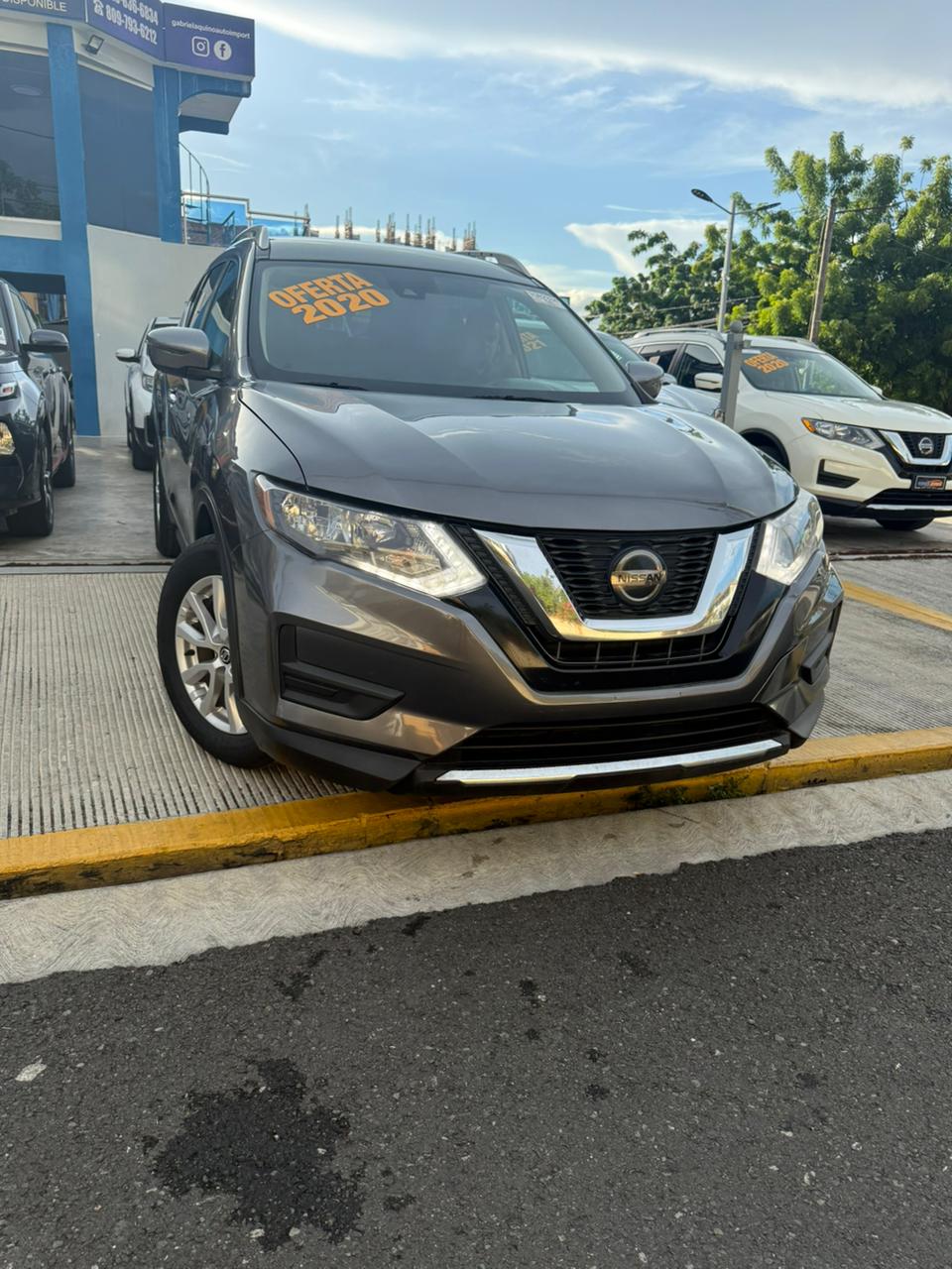 Nissan Rogue SV