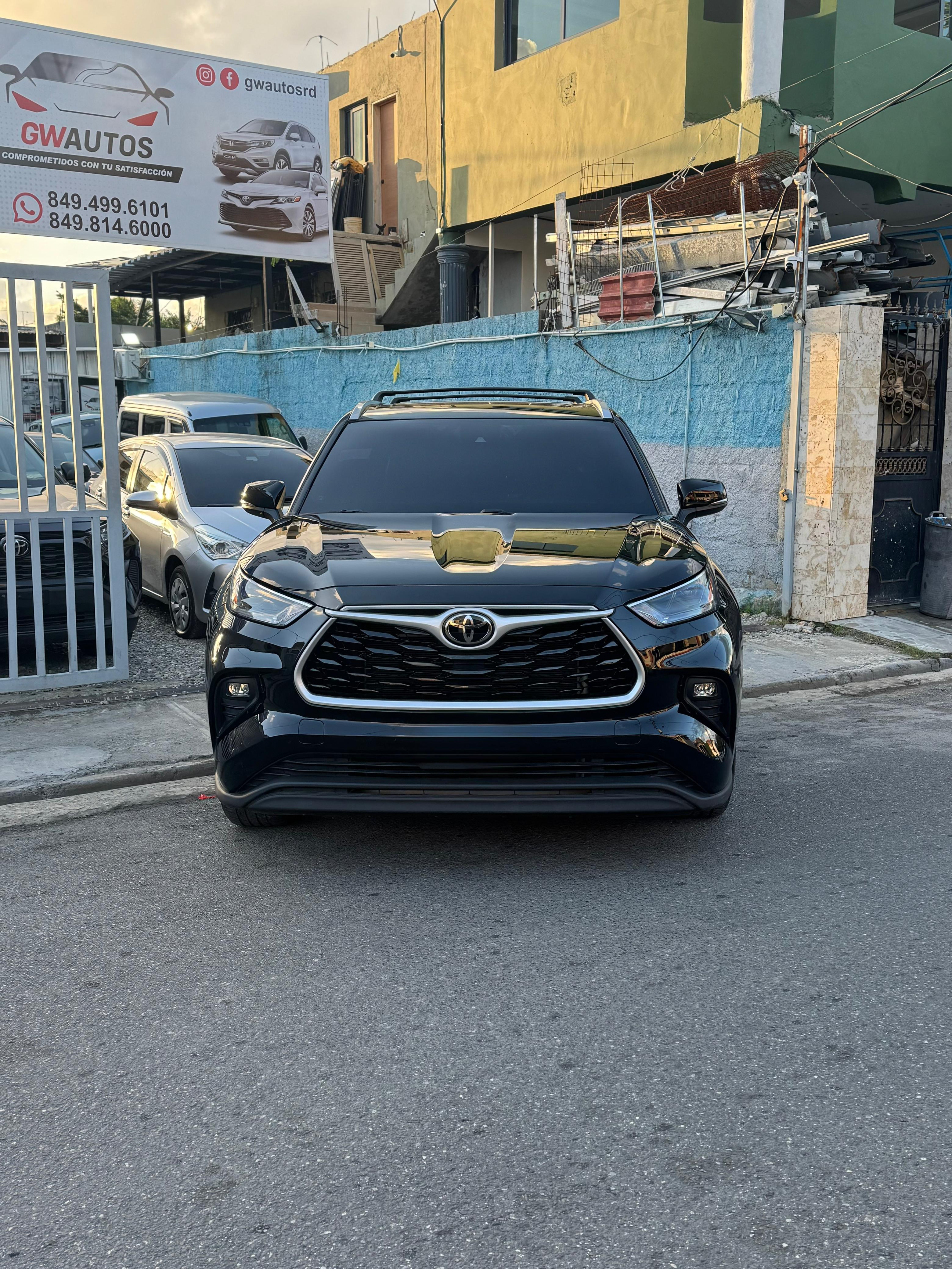 Toyota Highlander XLE