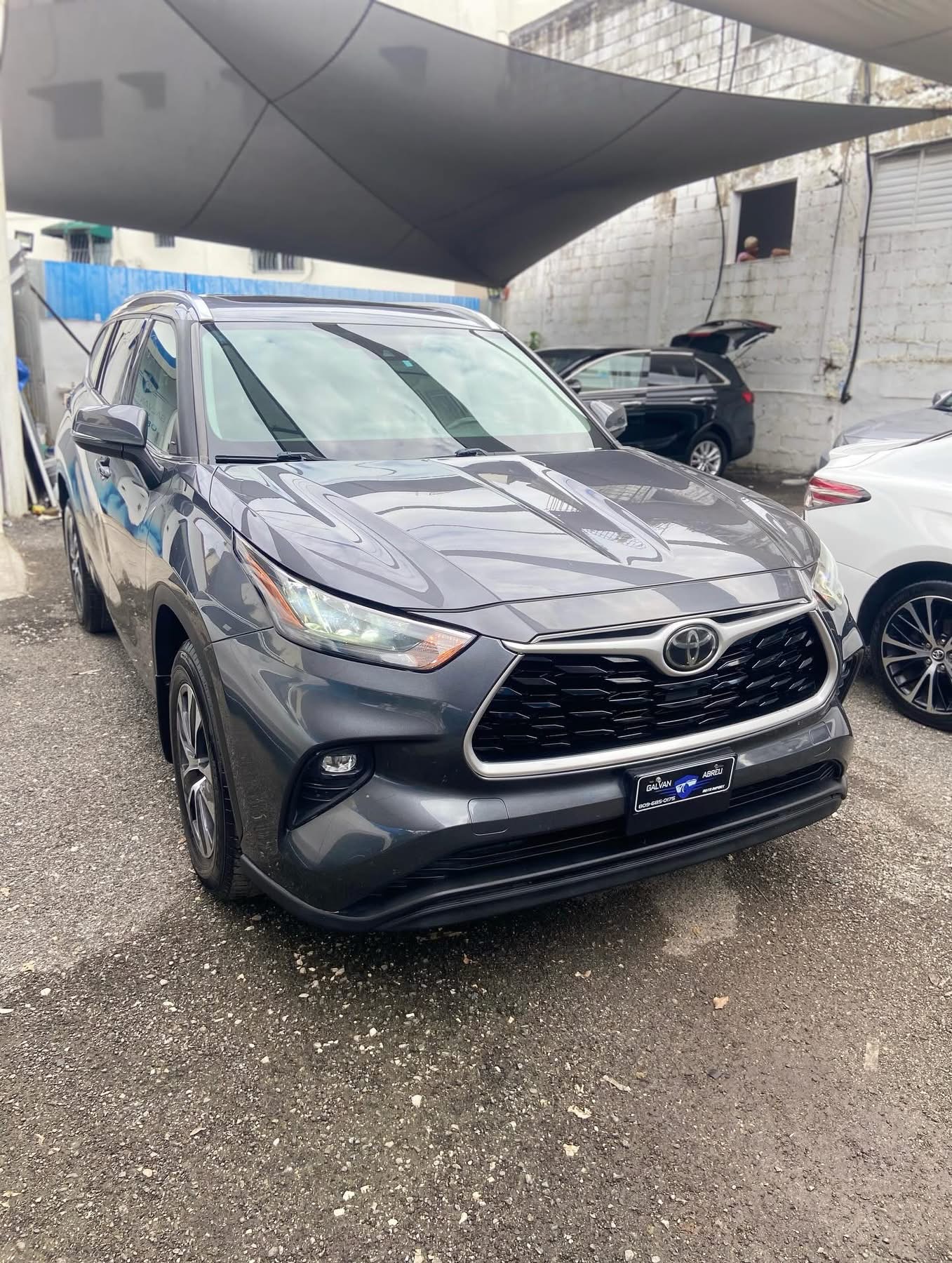 Toyota Highlander XLE