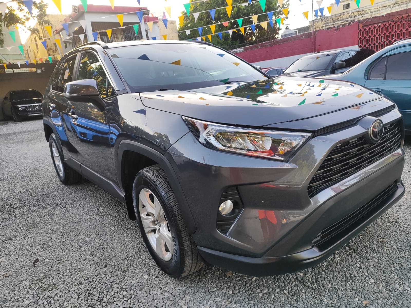 Toyota RAV4 XLE