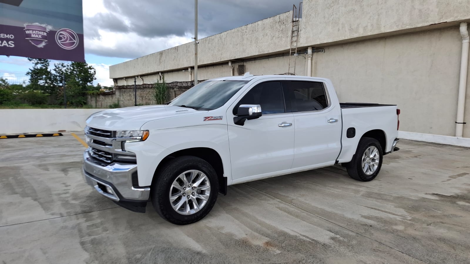 Chevrolet Silverado LTZ