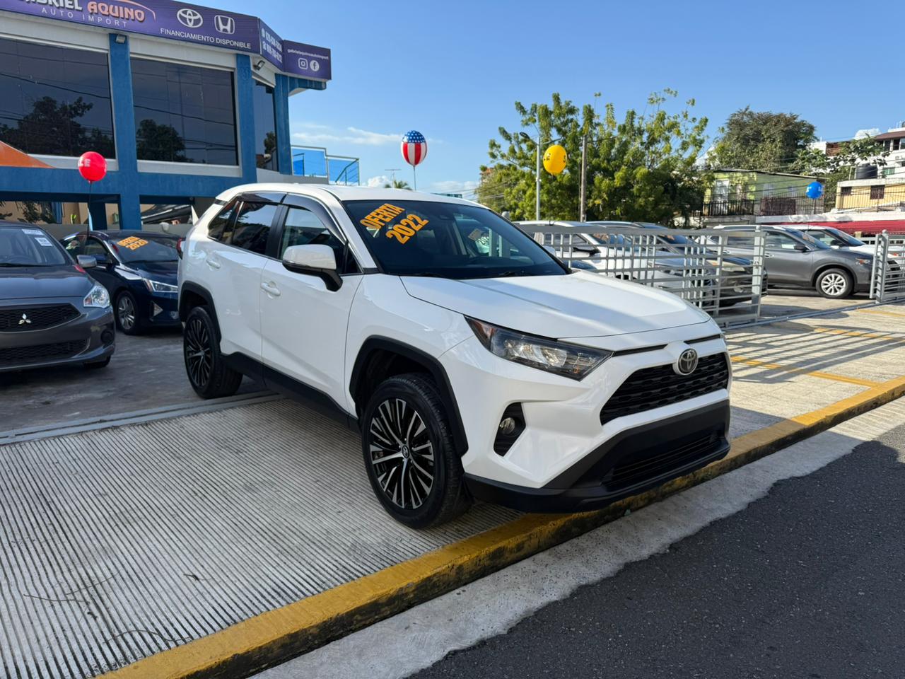 Toyota RAV4 LE
