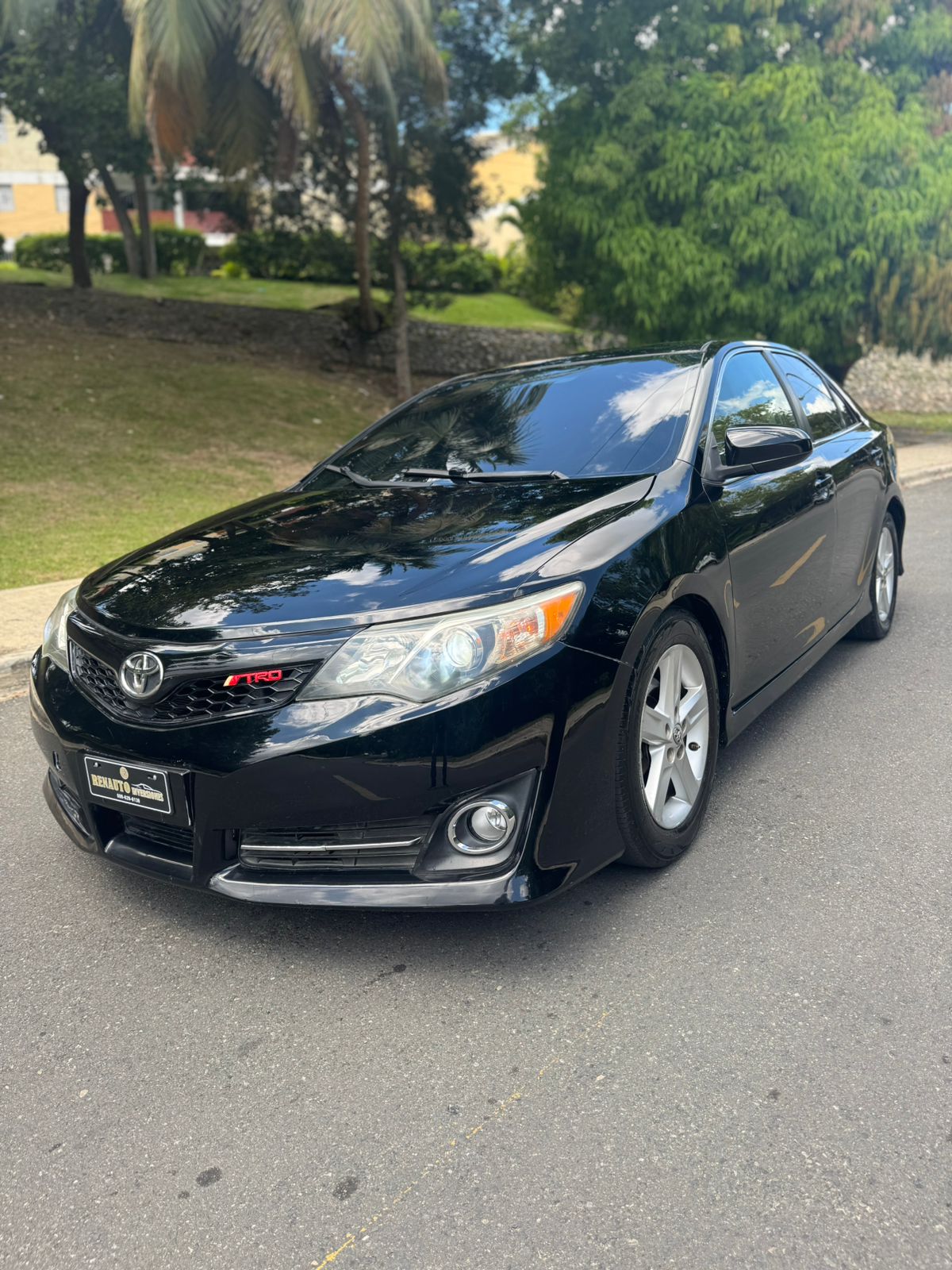Toyota Camry SE