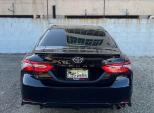 Toyota Camry SE