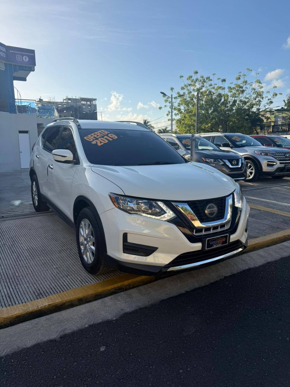 Nissan Rogue SV