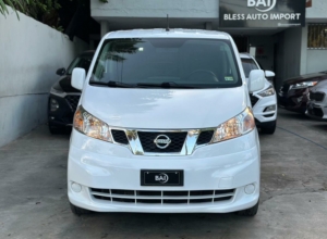 Nissan NV 200