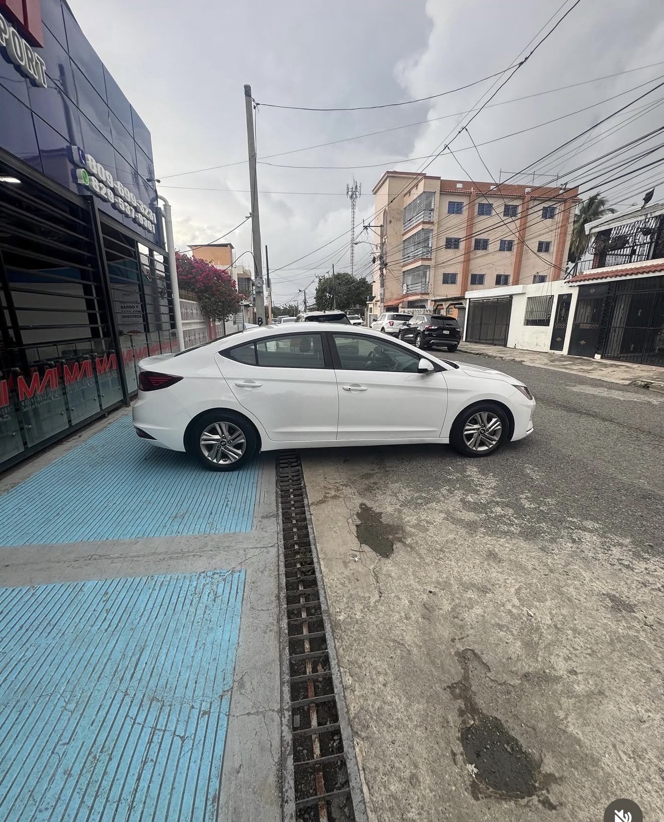 Hyundai Elantra Limited