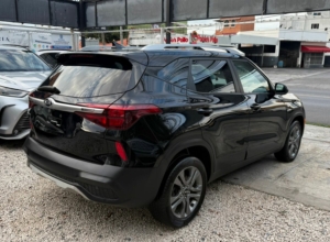 Kia Seltos LX