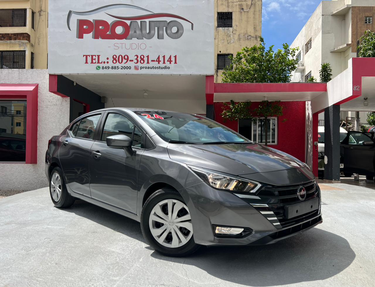 Nissan Versa Básico