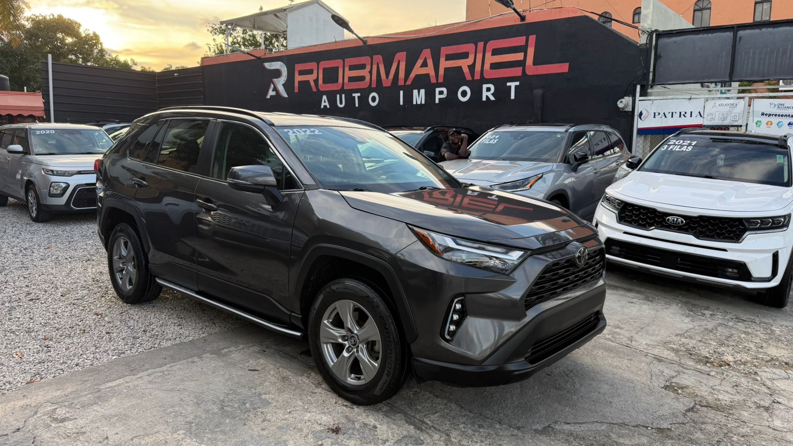Toyota RAV4 XLE