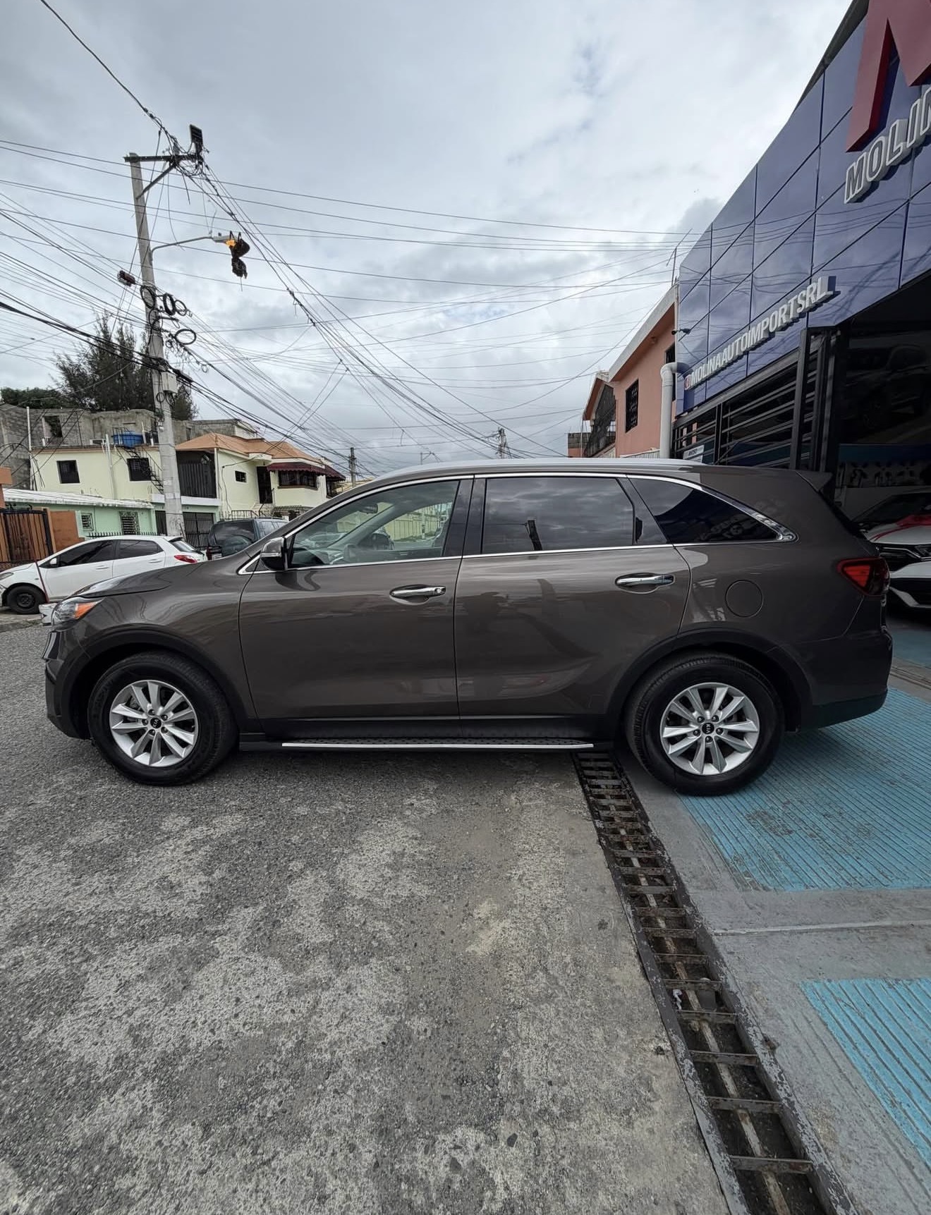 Kia Sorento LX