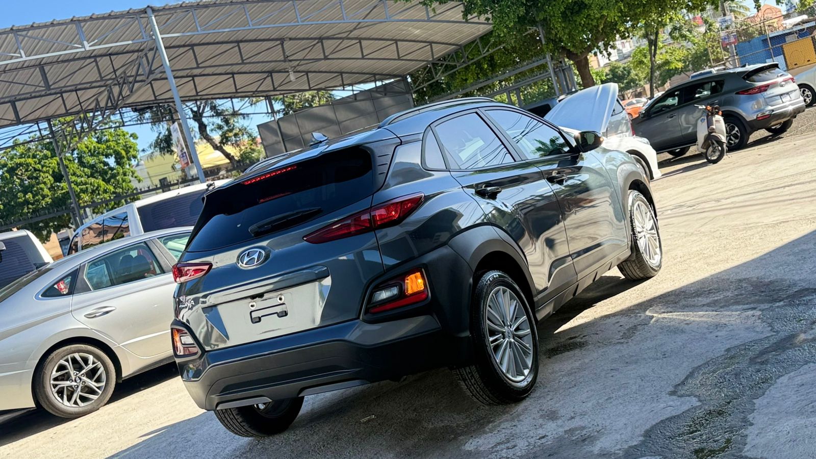 Hyundai Kona SEL