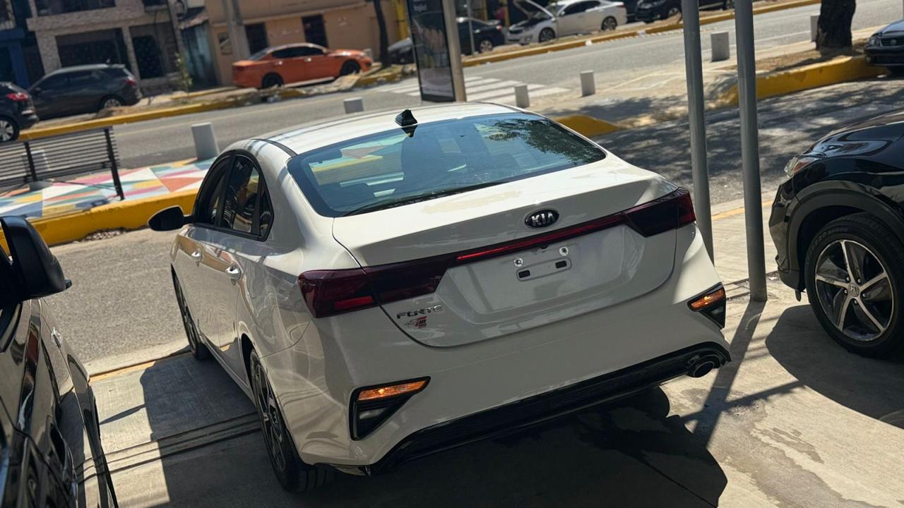 Kia Forte LXS