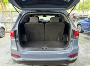 Kia Sorento LX