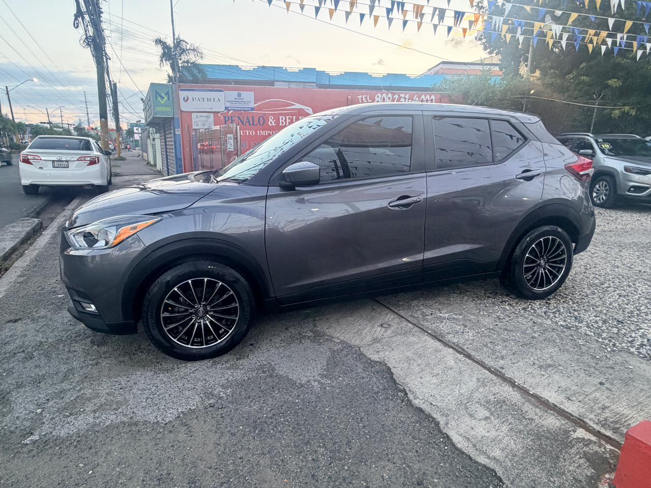 Nissan Kicks S
