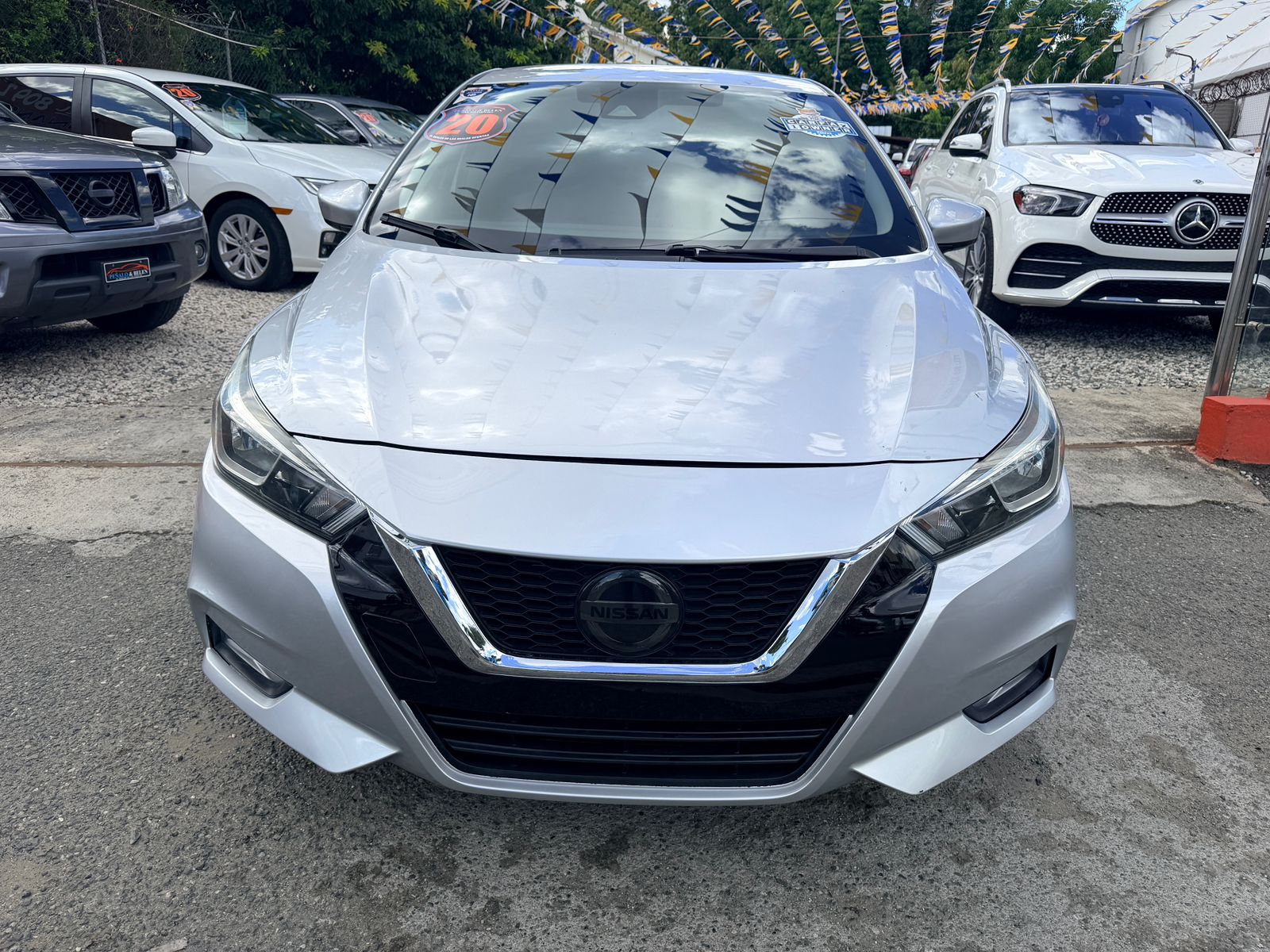 Nissan Versa S Plus