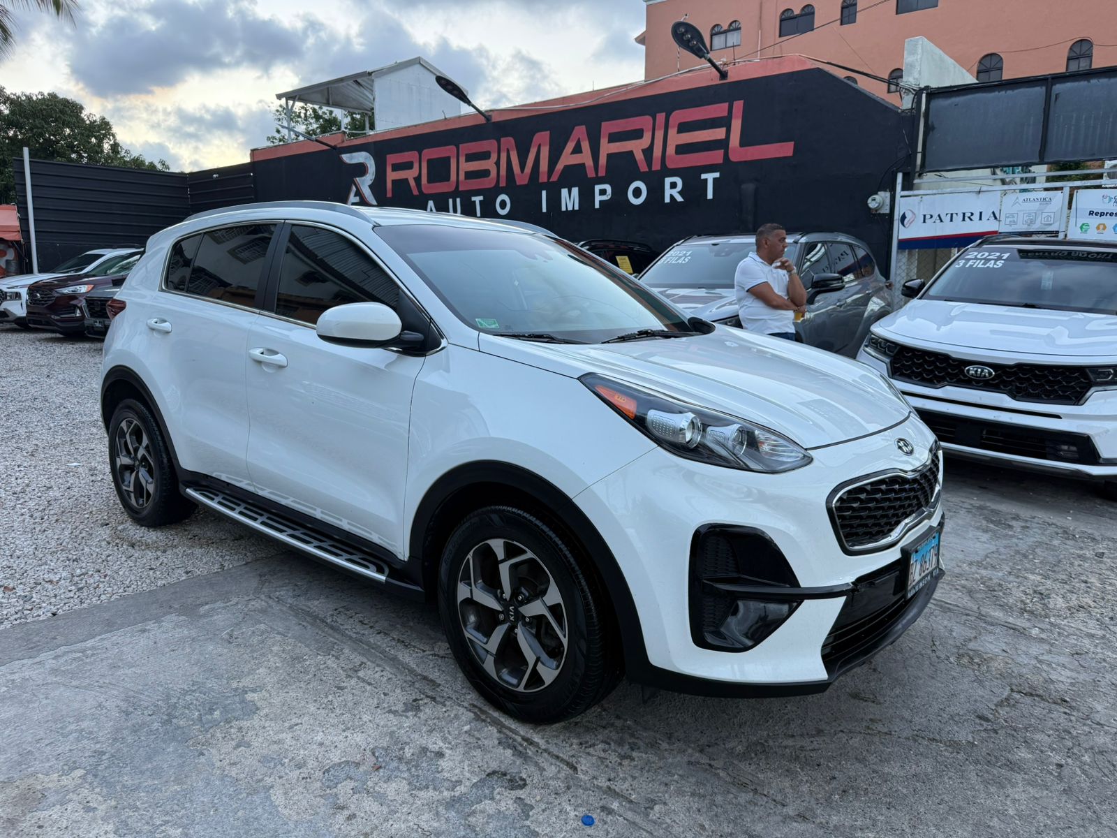 Kia Sportage LX