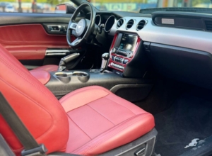 Ford Mustang Convertible