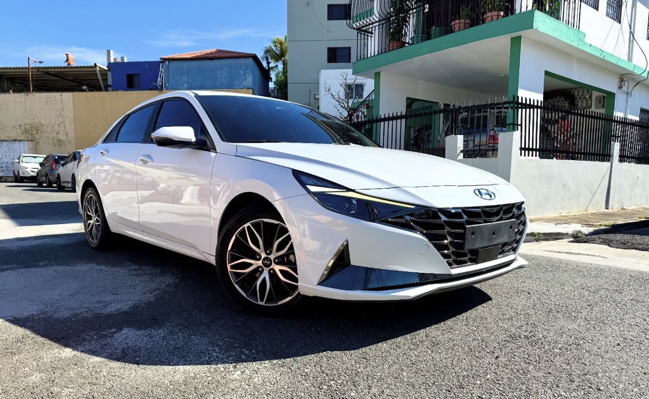 Hyundai Avante M16