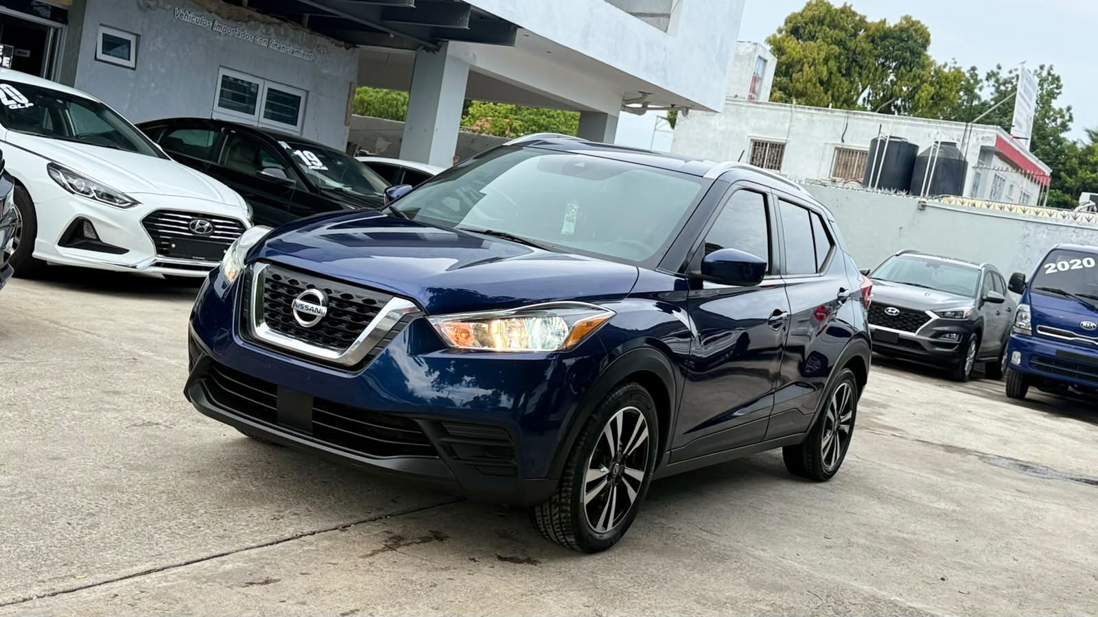 Nissan Kicks SV
