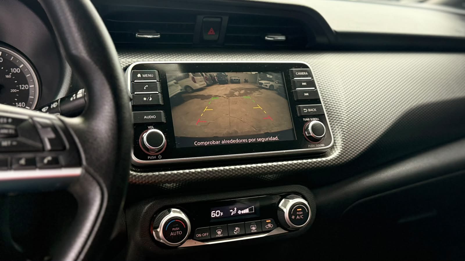 Nissan Kicks SV