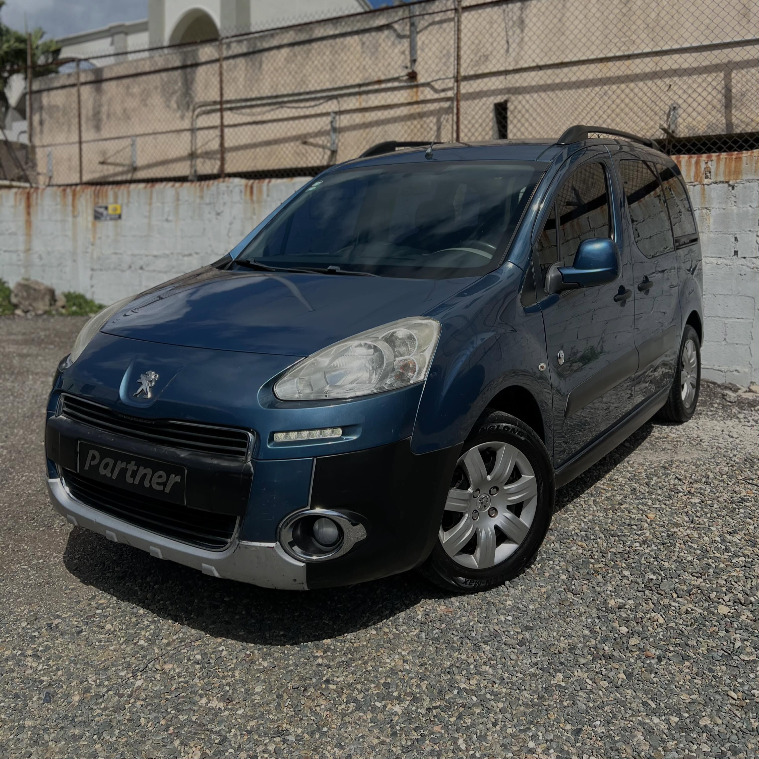 Peugeot Partner Básico