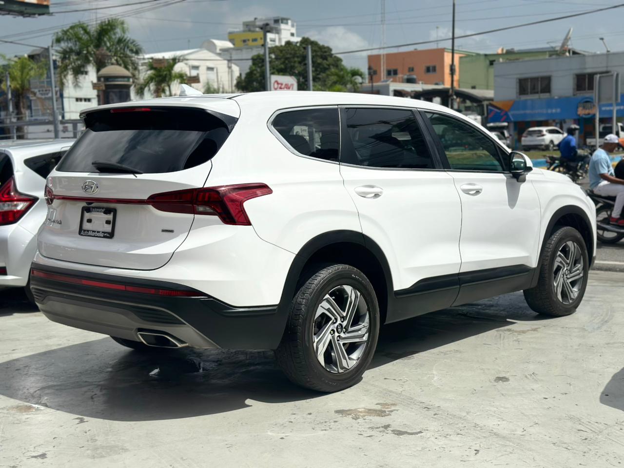 Hyundai Santa Fe SE