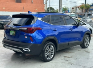 Kia Seltos S