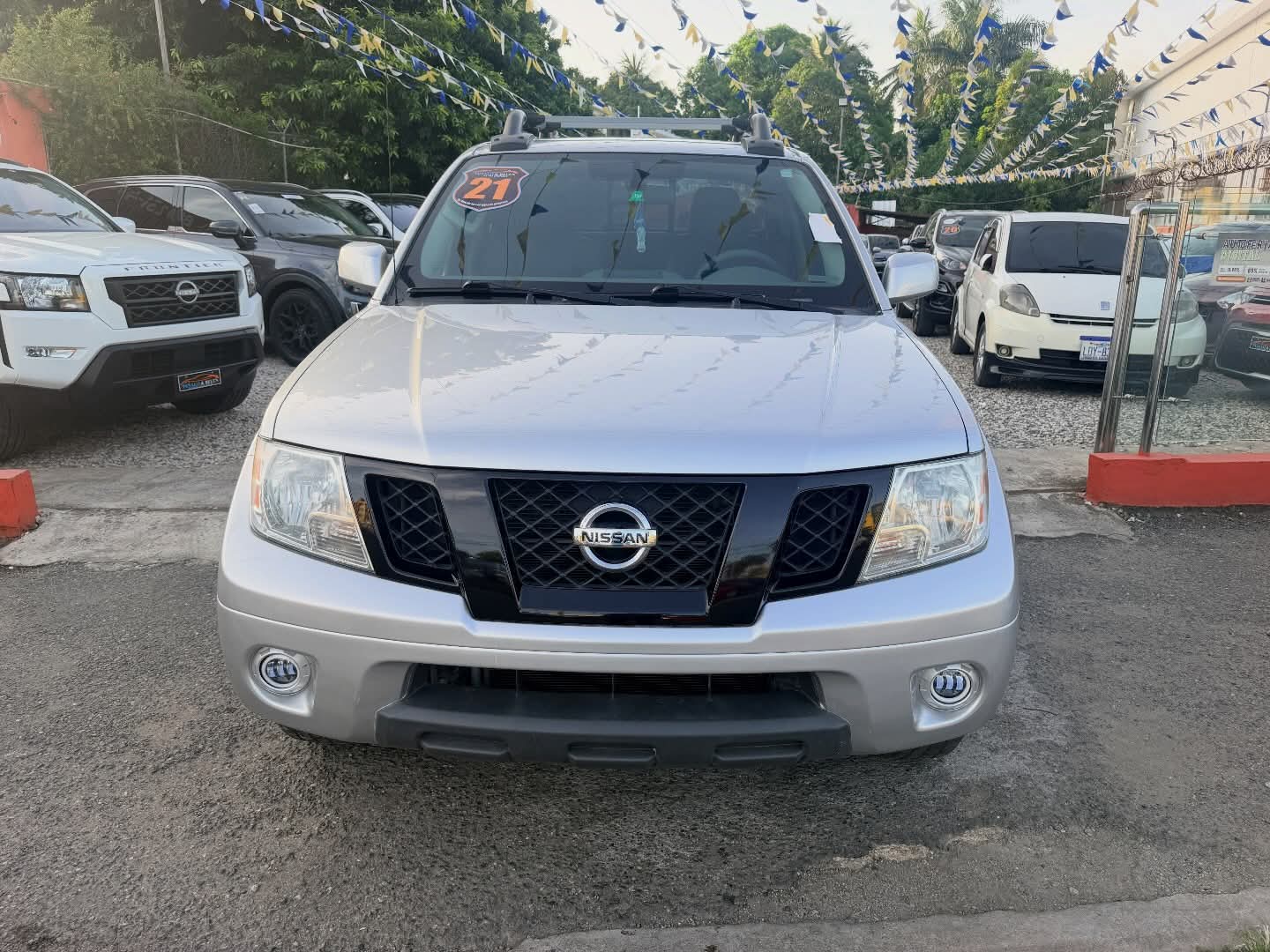 Nissan Frontier SV