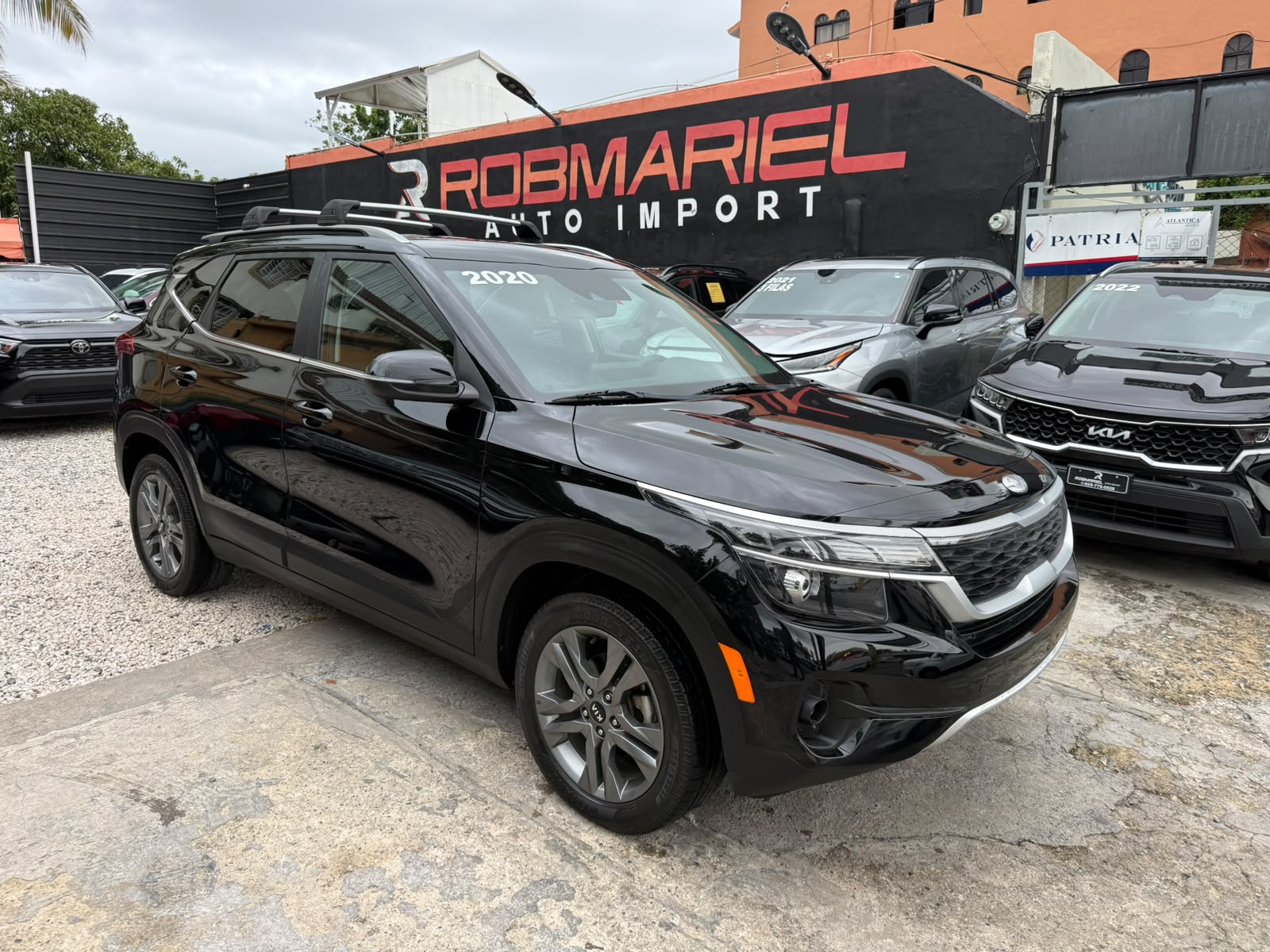 Kia Seltos S