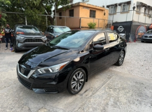 Nissan Versa SV