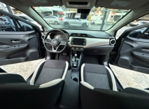 Nissan Versa SV
