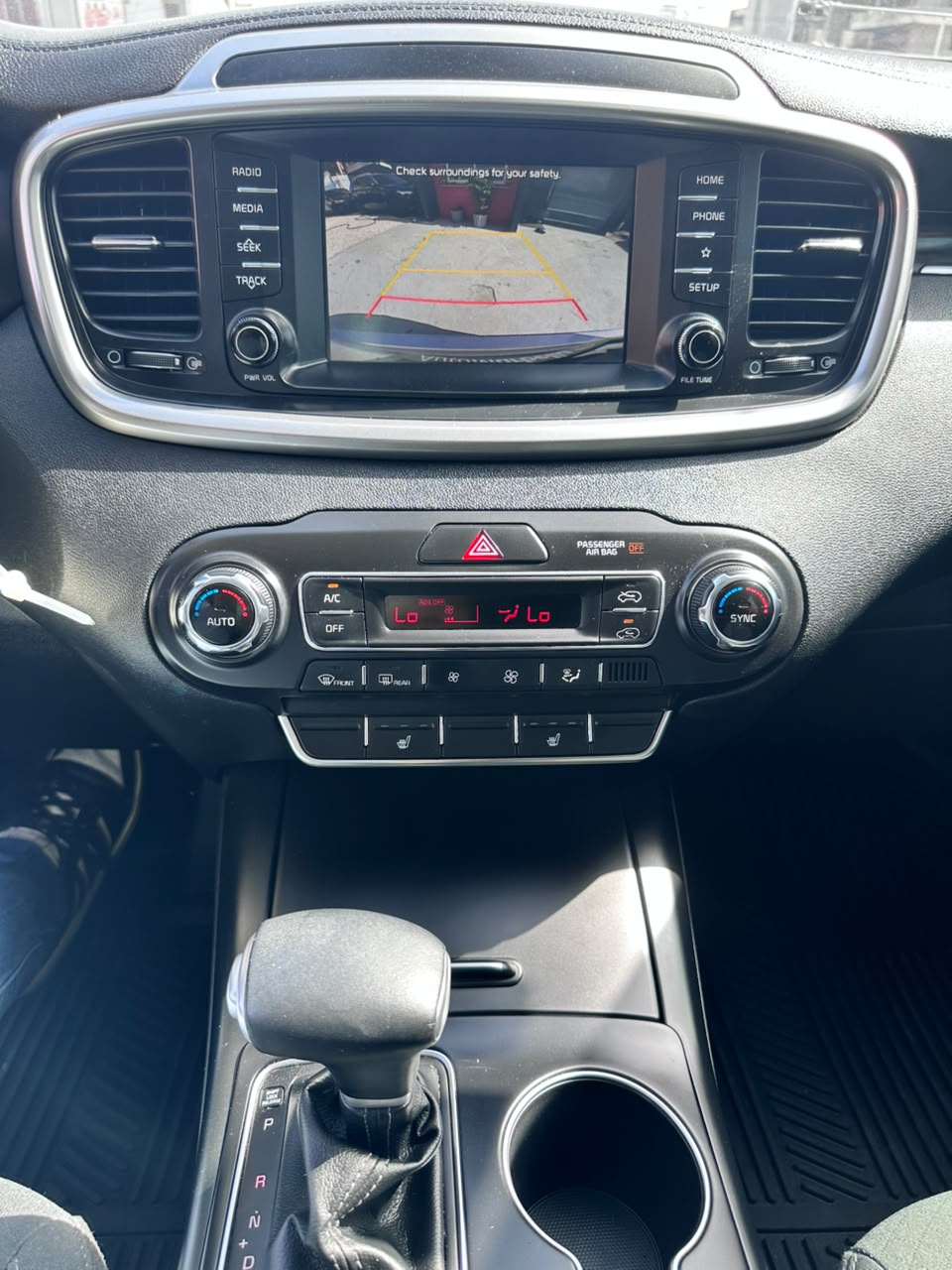 Kia Sorento LX