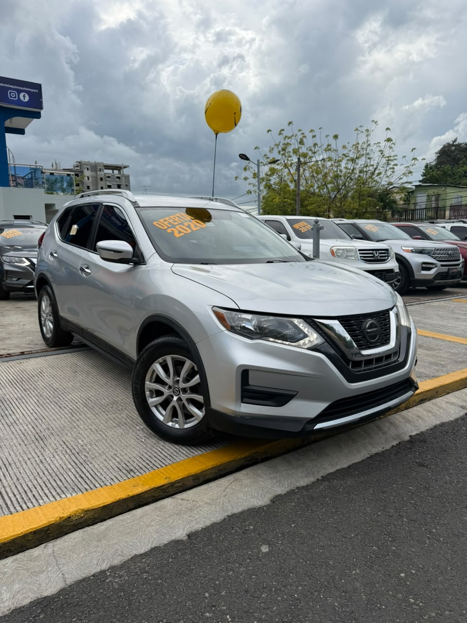 Nissan Rogue SV