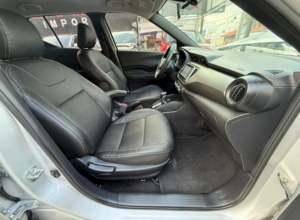 Nissan Kicks S